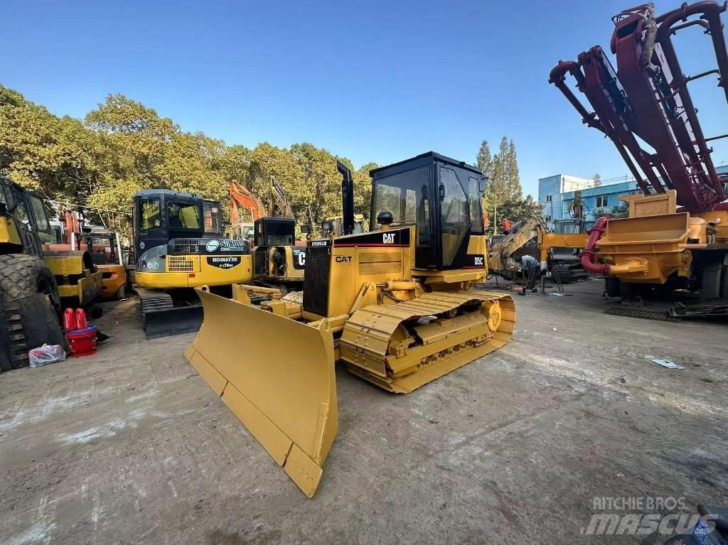 CAT D 5 C 履帶推土機