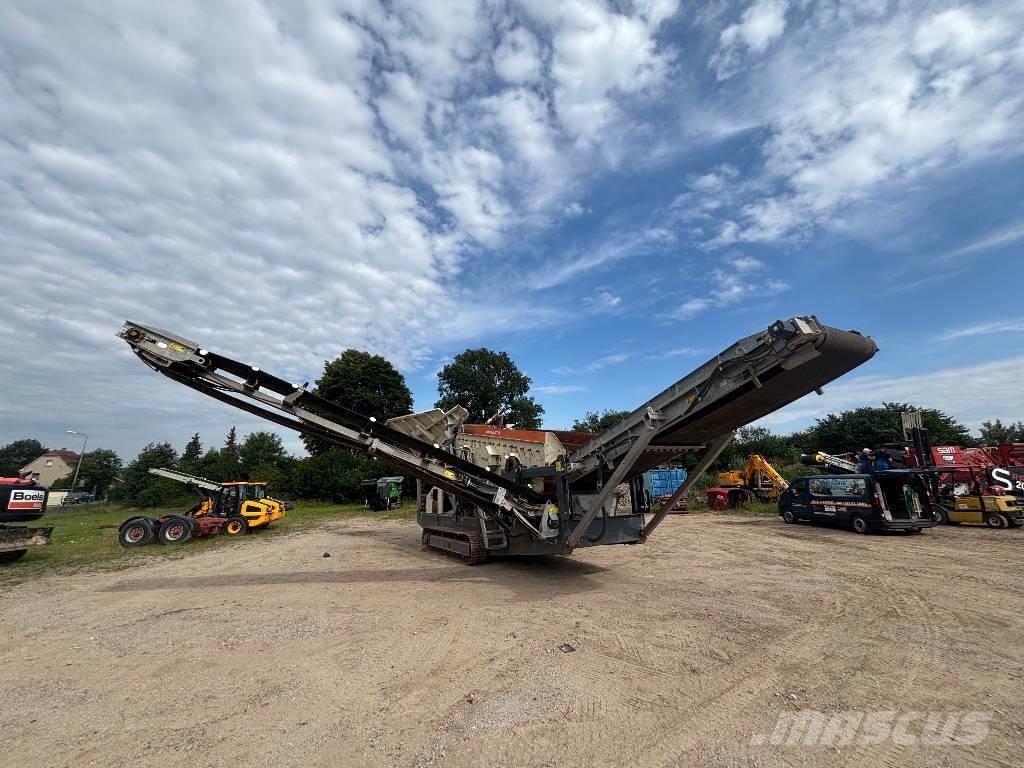 Metso ST2.8 移動式篩選機
