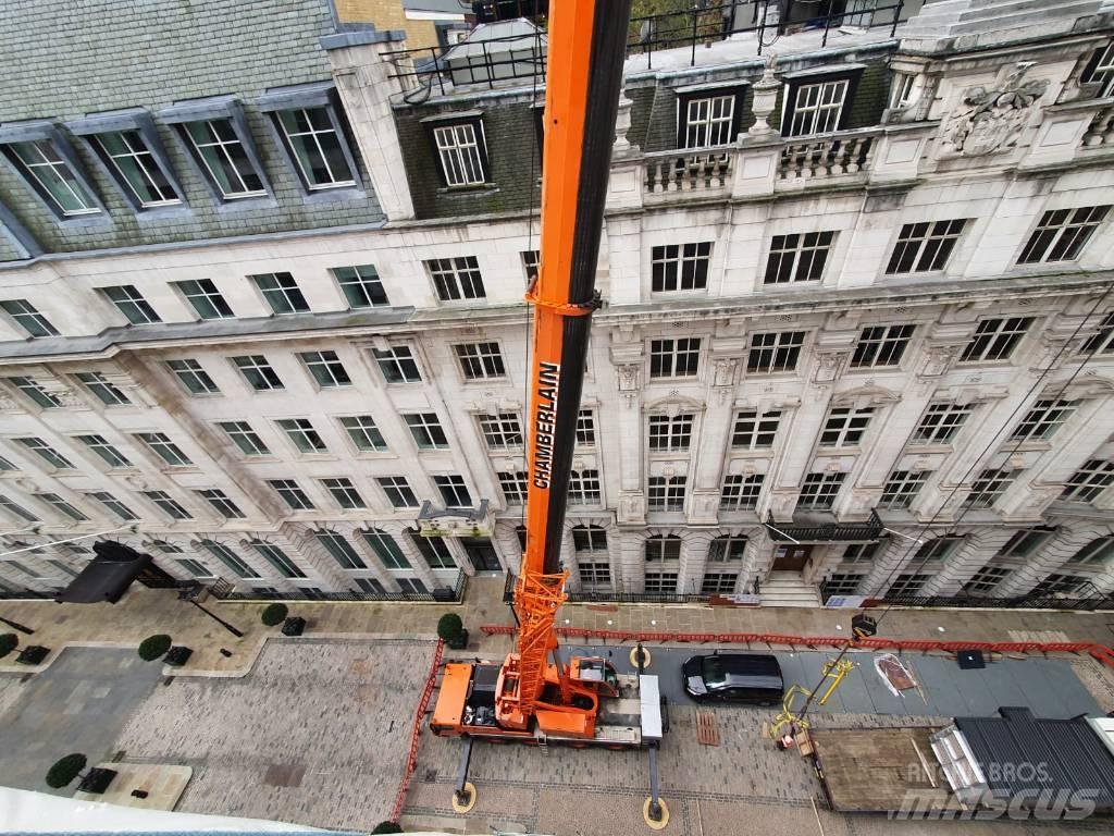 Liebherr LTM1070-4.2 全路面起重機/吊車