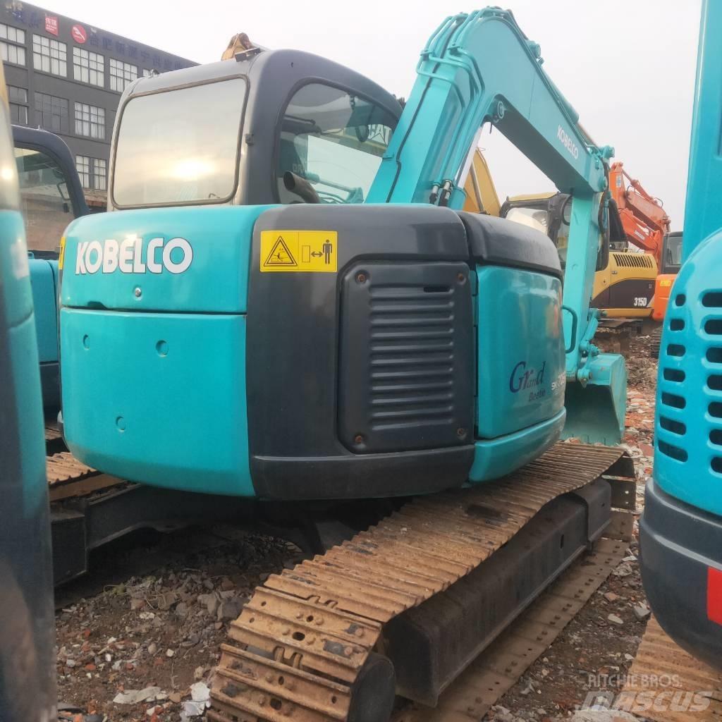 Kobelco SK 70 SR 中型挖土機/掘鑿機/挖掘機 7t-12t