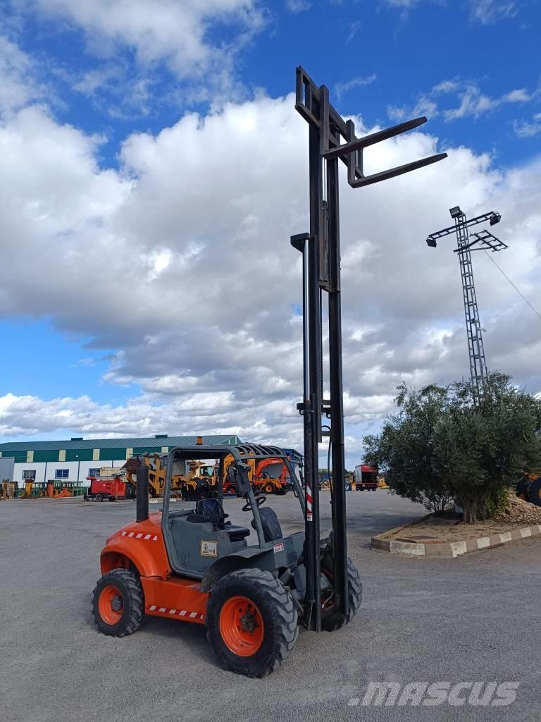 Ausa C 300 H 越野車