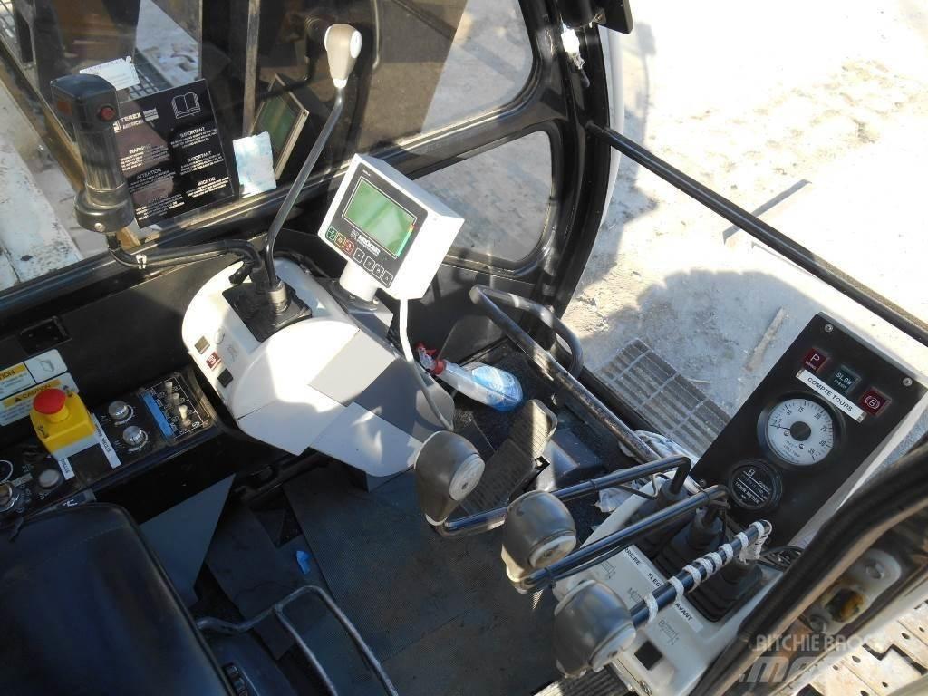 Terex HC 110 履帶式起重機