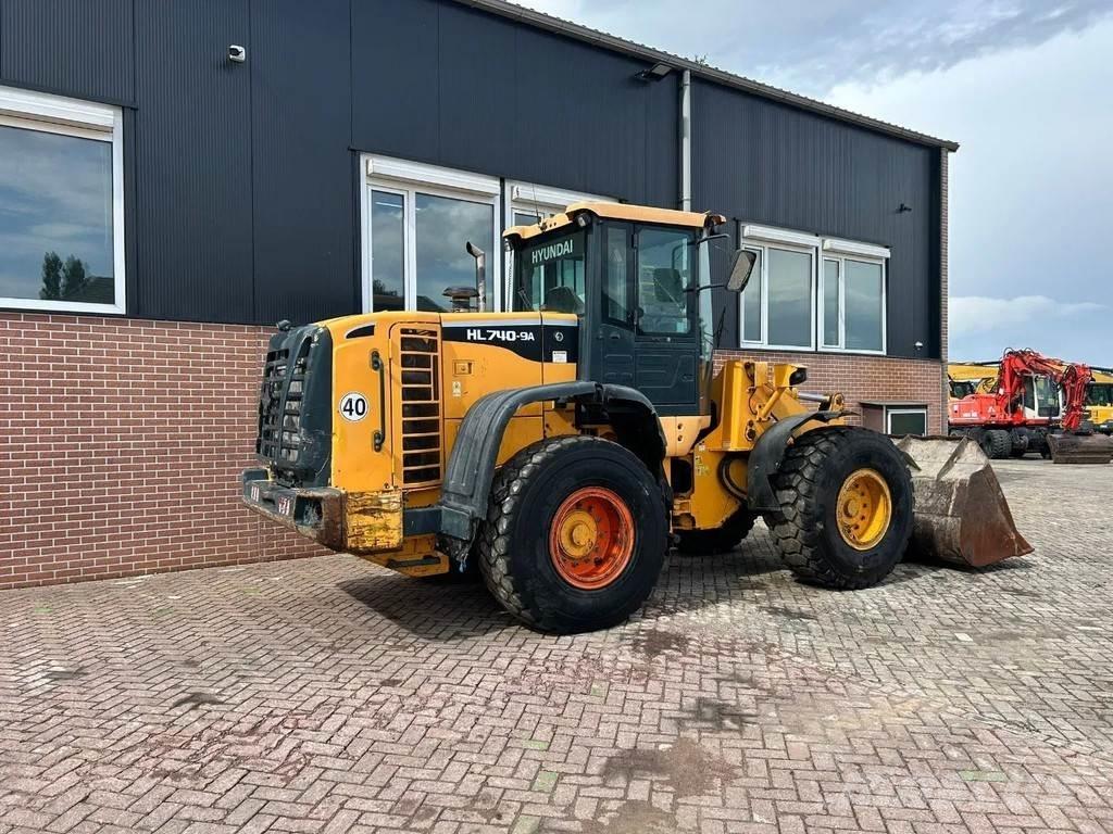 Hyundai HL 740-9A 輪胎式裝載機