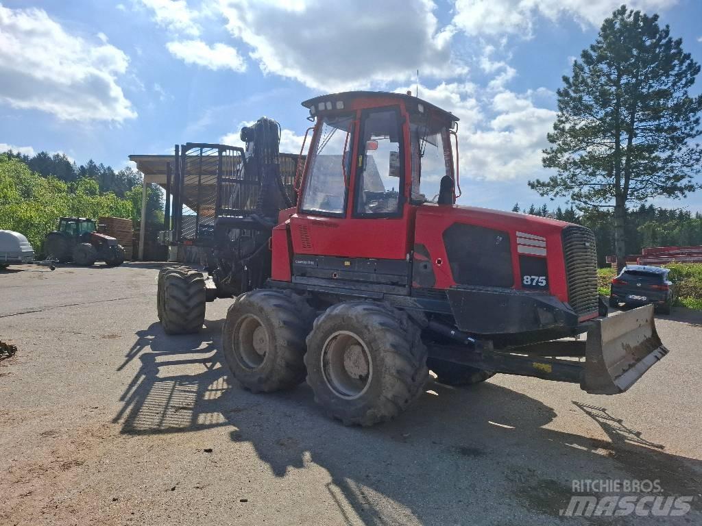 Komatsu 875 集運機