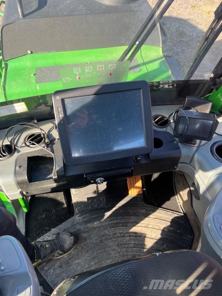John Deere 1210 G 集運機