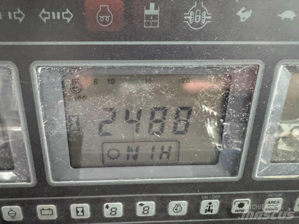 Ford 7740 曳引機