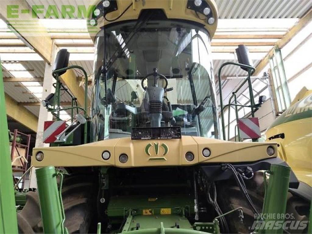 Krone big x 630 自走式飼料採集機