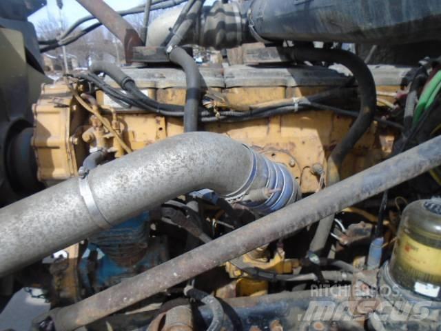Western Star 4900 曳引機組件
