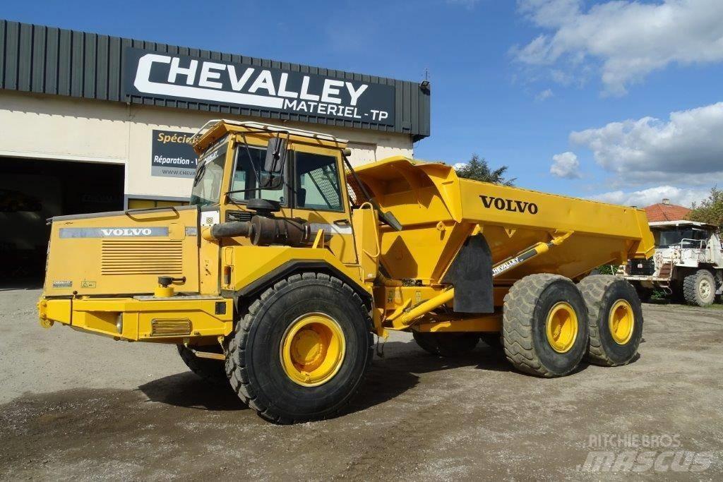 Volvo A 25 C 鉸接式起吊車