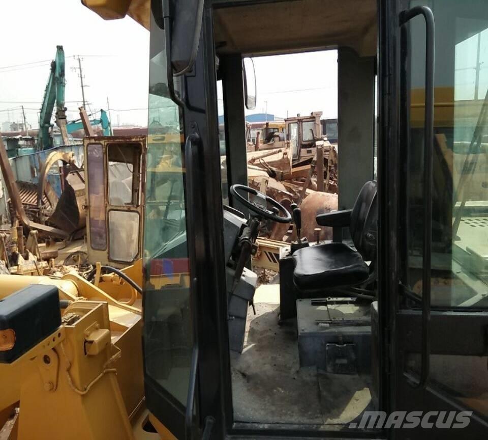 CAT 966 H 輪胎式裝載機