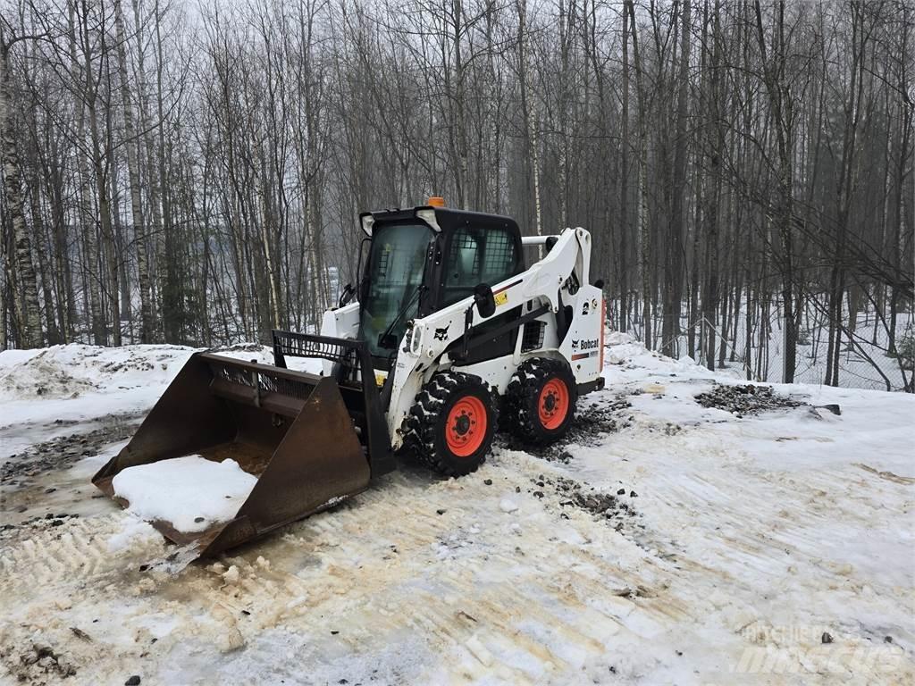 Bobcat S590 滑移轉向裝載機