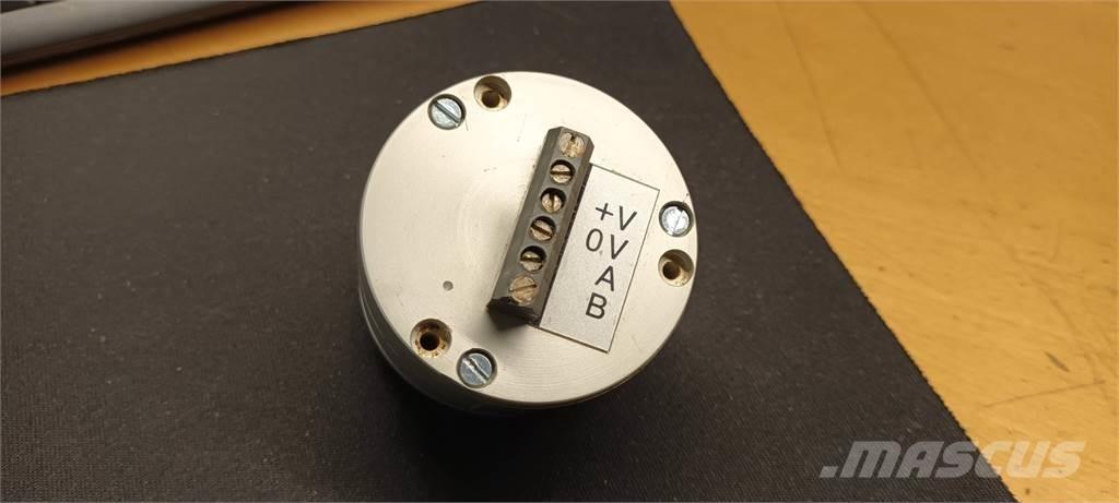 Rottne 046-E0226 電子設備