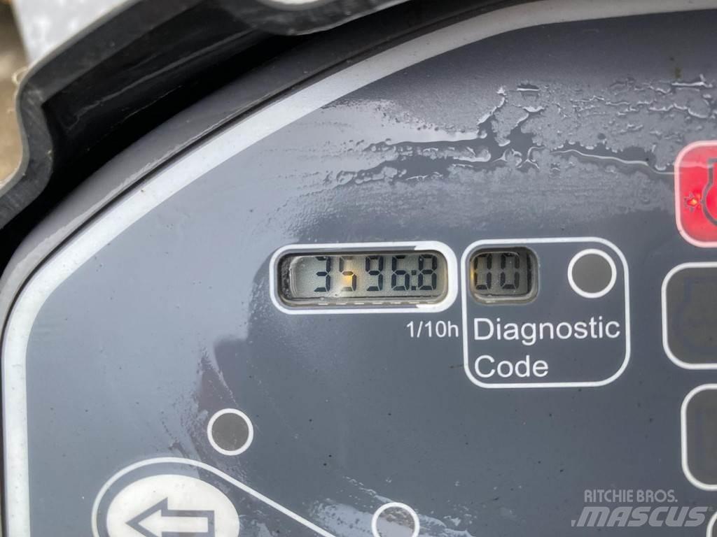 Hamm HD 14 VV 雙輪滾壓機