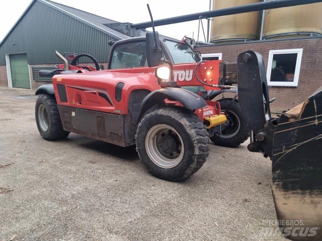 Manitou MVT 730 伸縮臂操作車