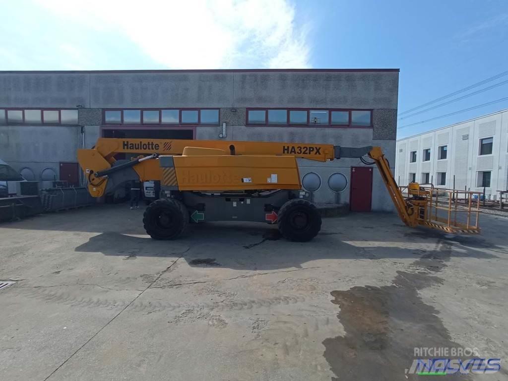 Haulotte HA32PX 曲臂高空作業車