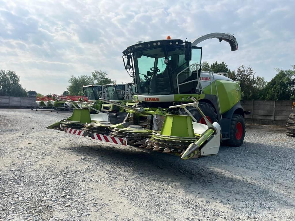 CLAAS Jaguar 960 自走式飼料採集機