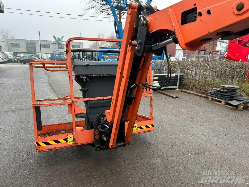 JLG 520 AJ 曲臂高空作業車