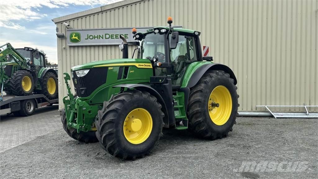 John Deere 6M240 曳引機