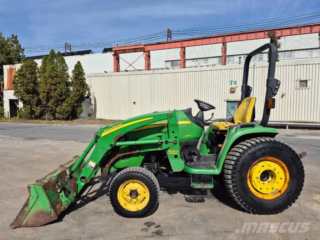 John Deere 3520 小型曳引機