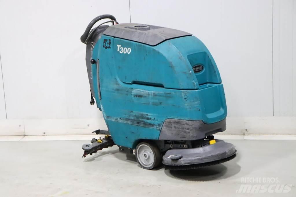 Tennant T300 掃倉機