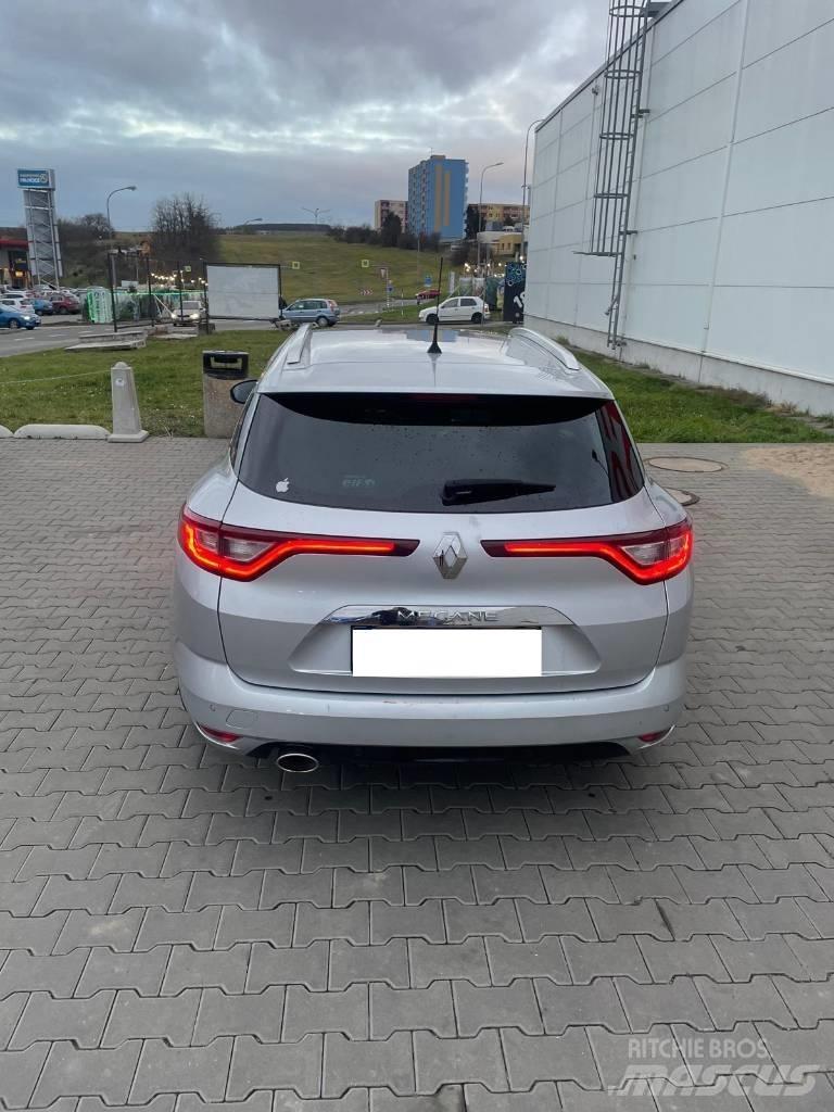 Renault Megane 汽車