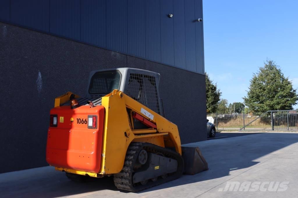 Bobcat T 140 滑移轉向裝載機