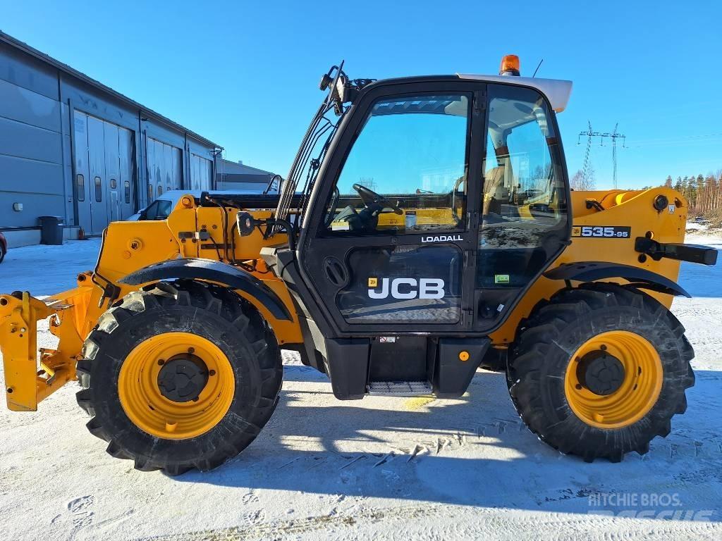 JCB 535-95 伸縮臂操作車