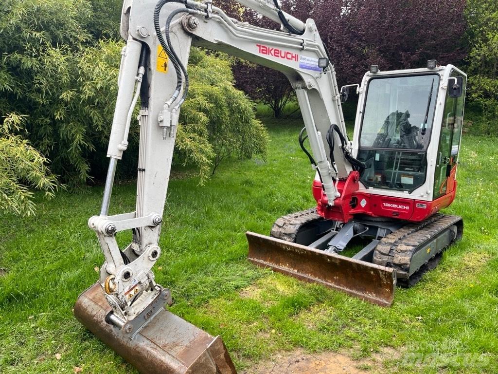 Takeuchi TB250-2 小型挖土機/掘鑿機<7t(小型挖掘機)