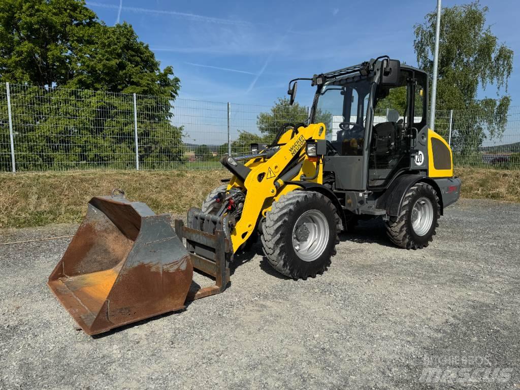 Wacker Neuson WL34 輪胎式裝載機