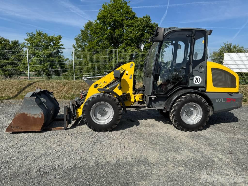 Wacker Neuson WL34 輪胎式裝載機