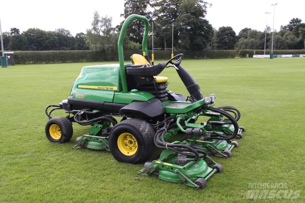 John Deere 9009A 騎乘式割草機