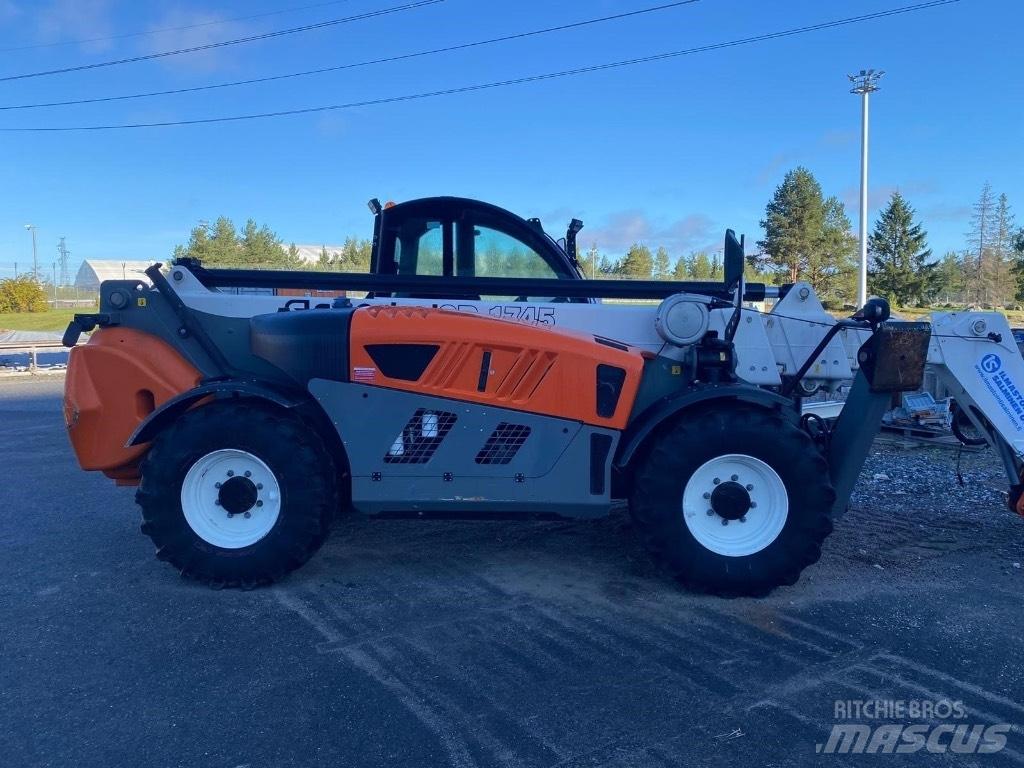 Snorkel SR1745 伸縮臂操作車