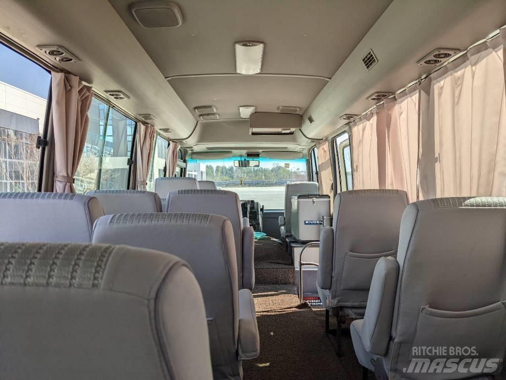 Nissan Civilian 公路客運汽車