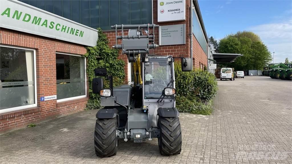 Wacker TH 412 伸縮臂操作車