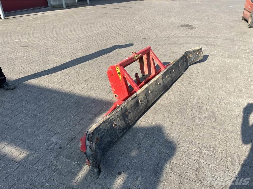 Wifo schuif 伸縮臂操作車