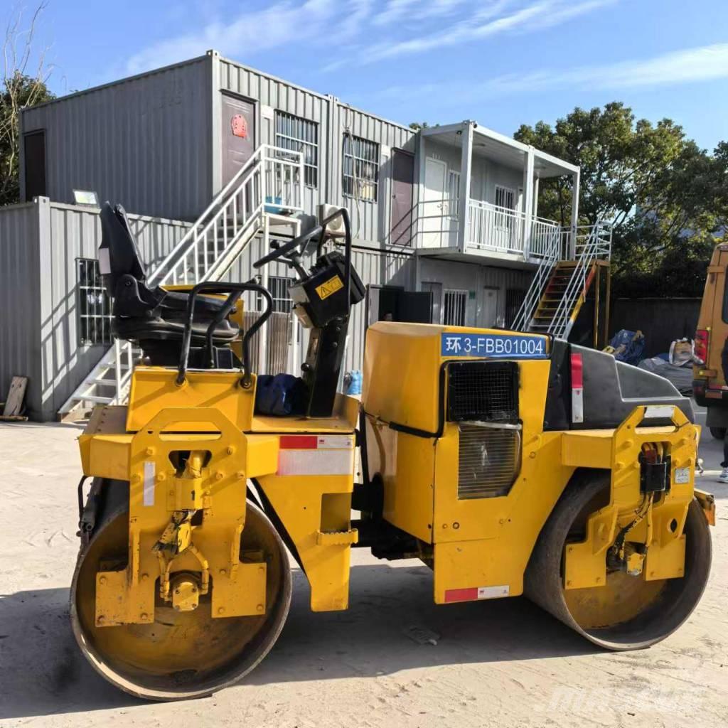 Dynapac CC 142 雙輪滾壓機