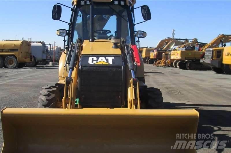CAT 428F 反鏟裝載機