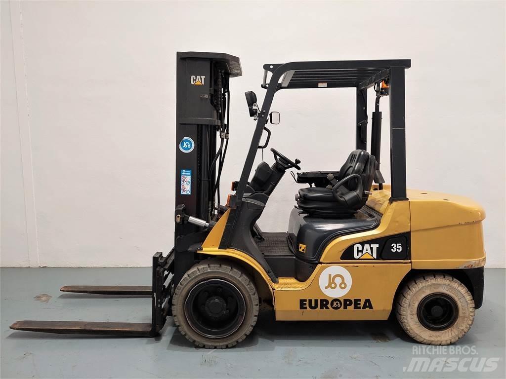 CAT DP35NTD 柴油卡車