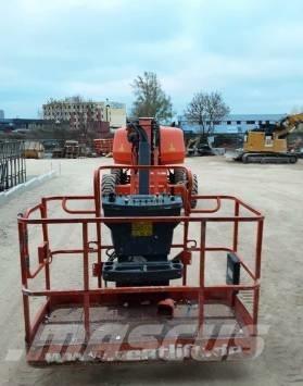 JLG 660 SJ 伸縮臂高空作業車