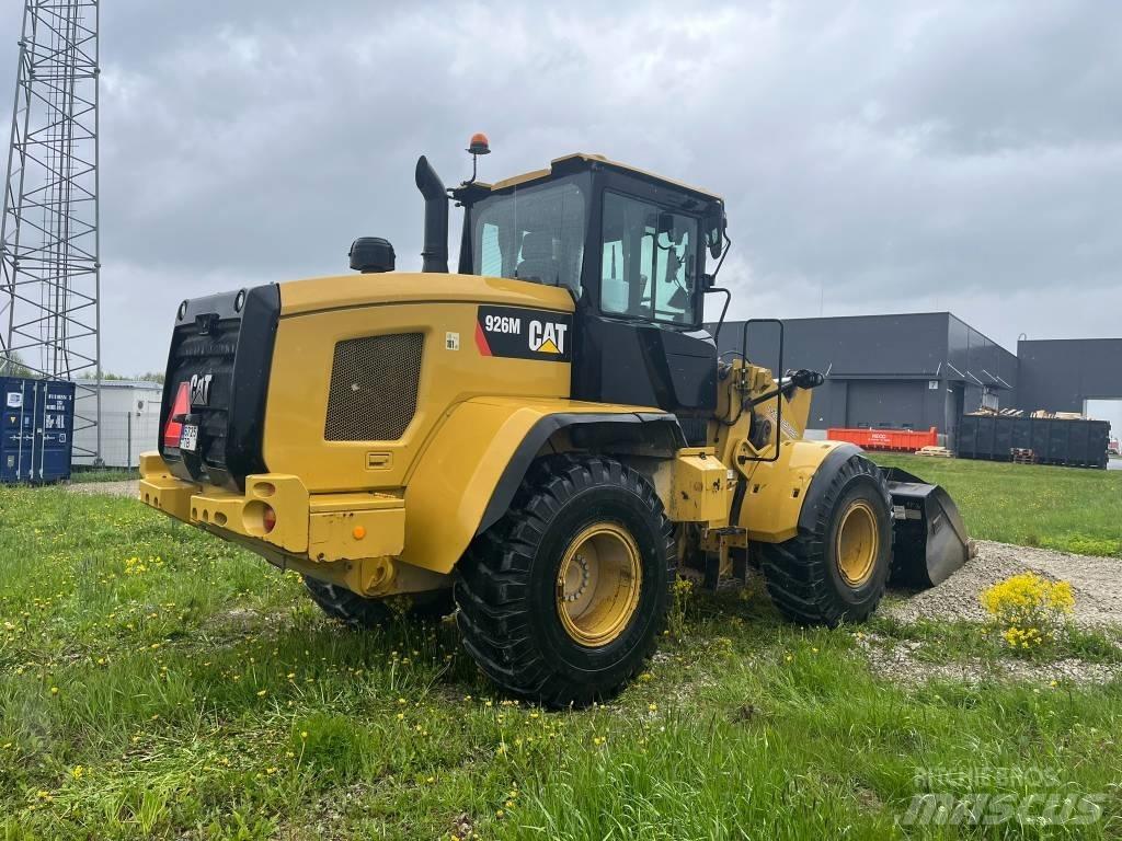 CAT 926M 輪胎式裝載機