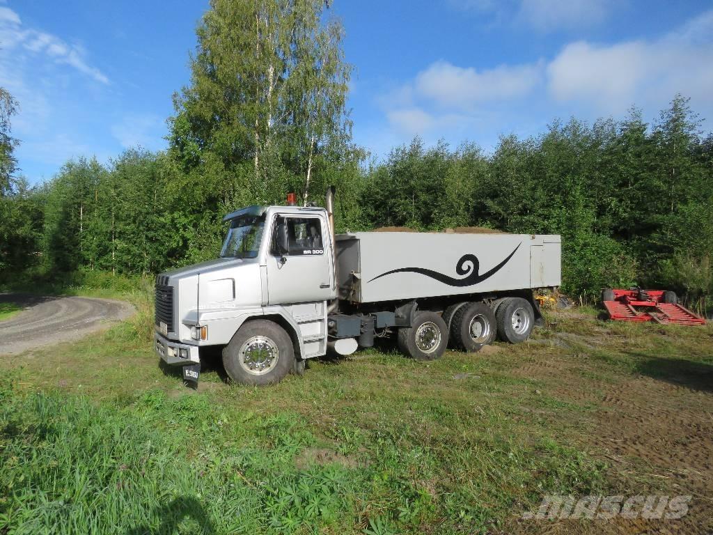 Sisu SR 300 傾卸式卡車