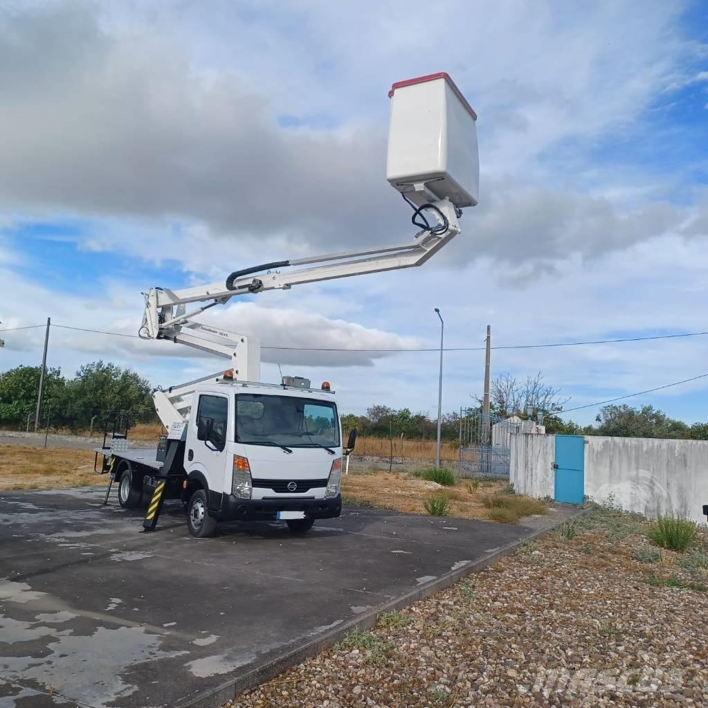 Nissan CABSTAR 35.11 卡車裝載高空作業車