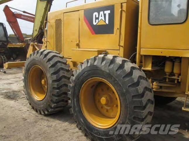CAT 140 G 平土機