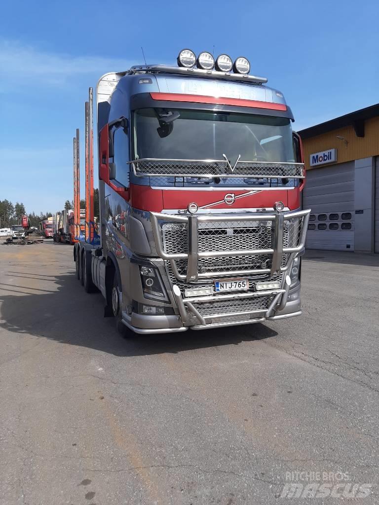 Volvo FH 16 木材貨車