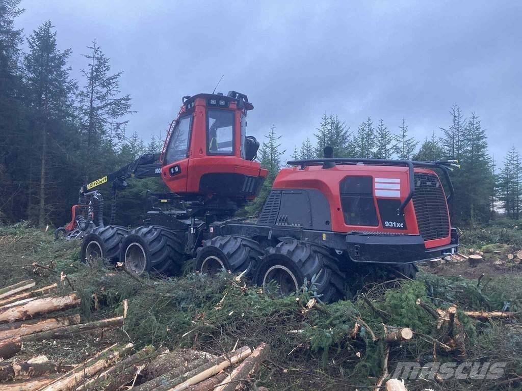Komatsu 931XC 收穫機