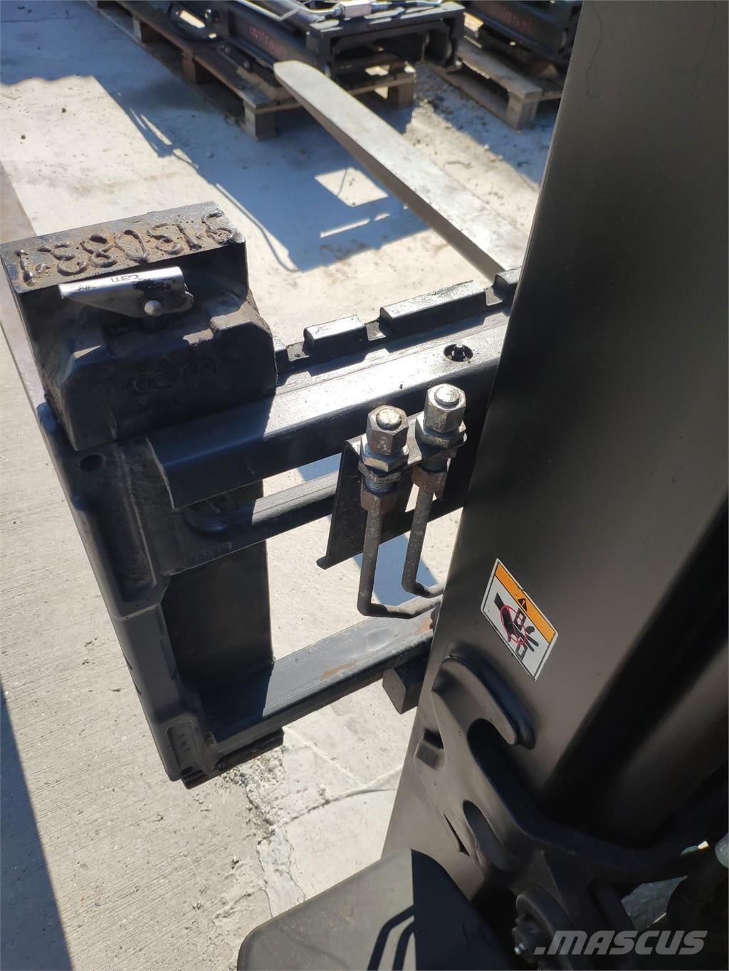 Yale GDP35VX 柴油卡車