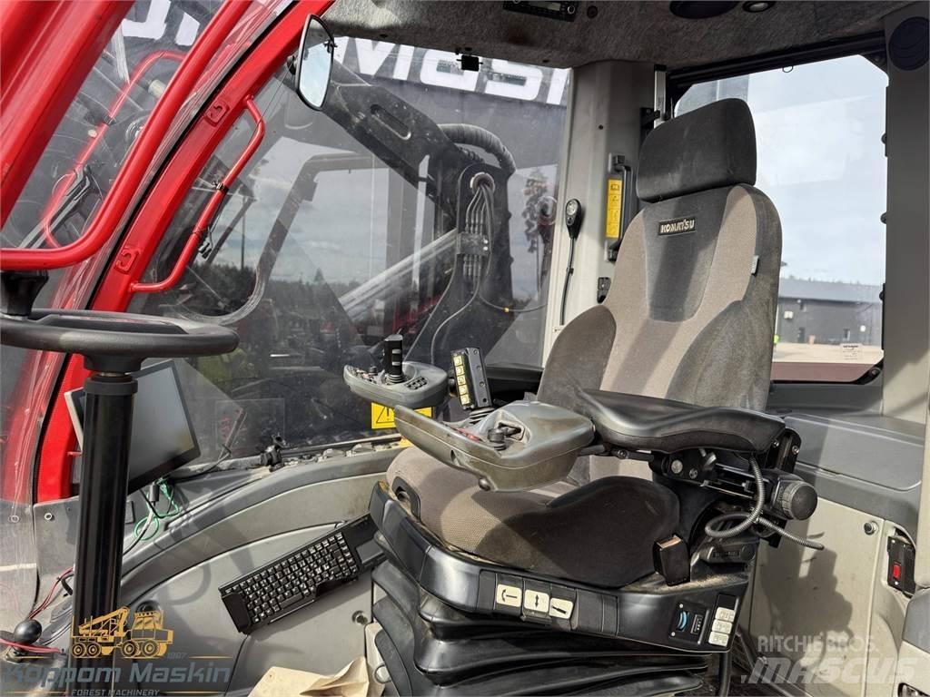 Komatsu 931XC 收穫機