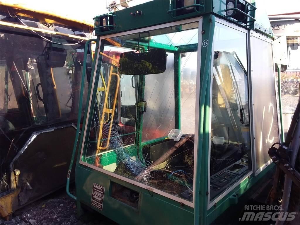 Gremo 950hpv 駕駛室與內部