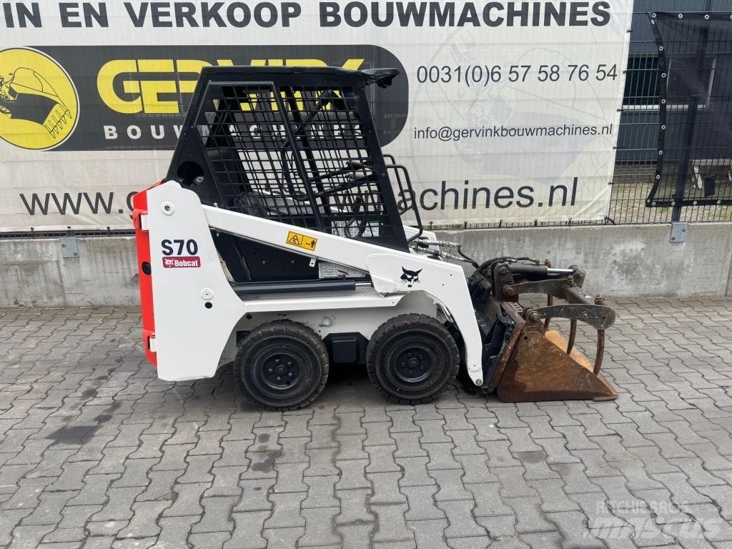 Bobcat S70 滑移轉向裝載機