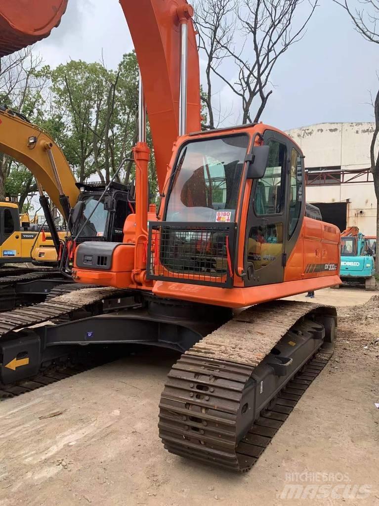 Doosan dx300 履帶式 挖土機/掘鑿機/挖掘機